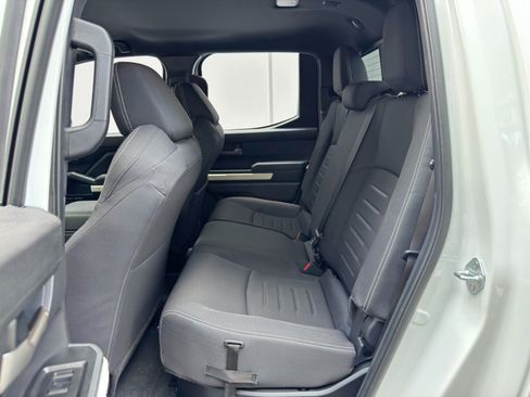 Used 2024 Toyota Tacoma TRD Sport w/ TRD Sport Upgrade Package RWD image 39