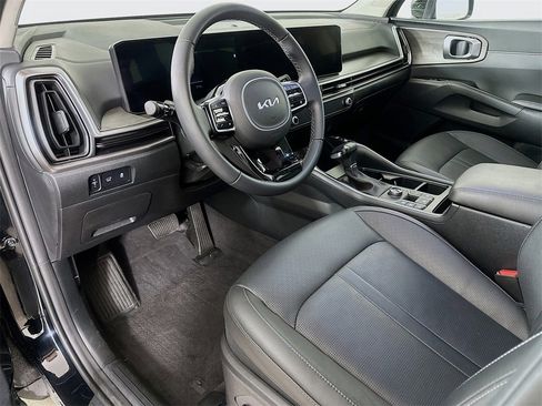 Certified 2025 Kia Sorento X-Line EX image 21