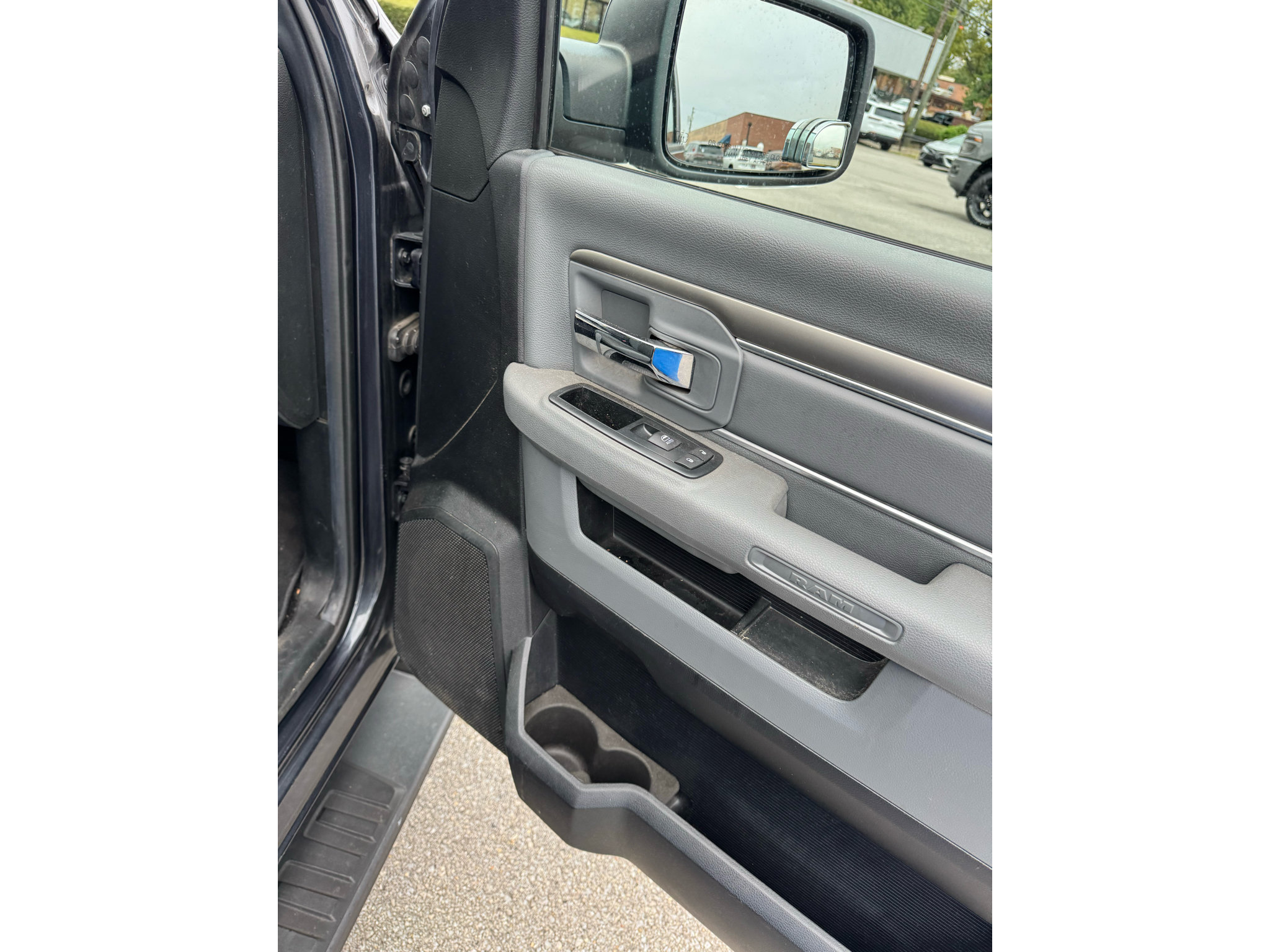 Used 2015 RAM 1500 Big Horn AWD/4WD image 16