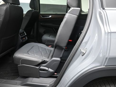 New 2026 Volkswagen Atlas SE FWD image 21