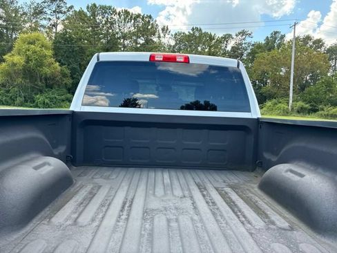 Used 2017 RAM 1500 Tradesman RWD image 17