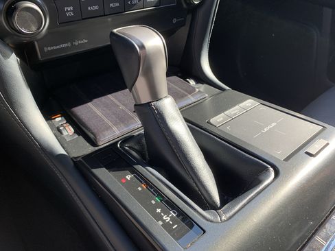 Used 2023 Lexus GX 460 Premium image 26