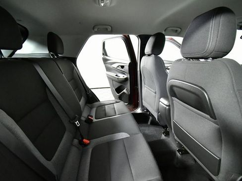 Used 2024 Chevrolet TrailBlazer LS image 23