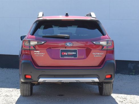 Used 2024 Subaru Outback Touring AWD/4WD image 4