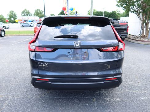 Certified 2024 Honda CR-V EX image 5
