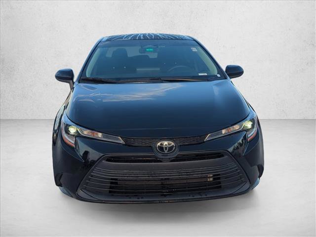 Used 2024 Toyota Corolla LE FWD image 2