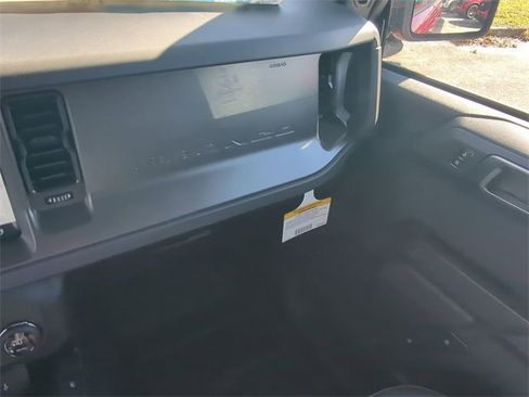 New 2025 Ford Bronco Big Bend image 18