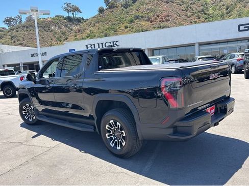 New 2026 GMC Sierra EV Elevation AWD/4WD image 3
