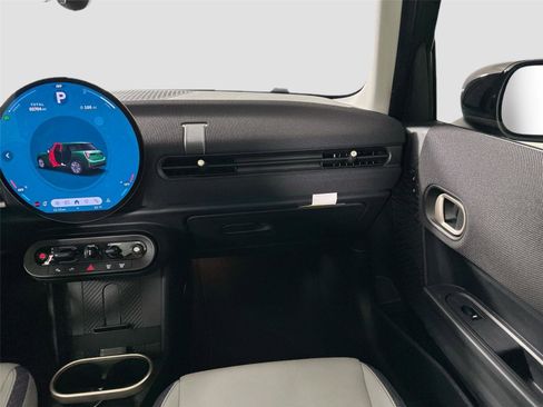 Used 2025 MINI Cooper S FWD image 25
