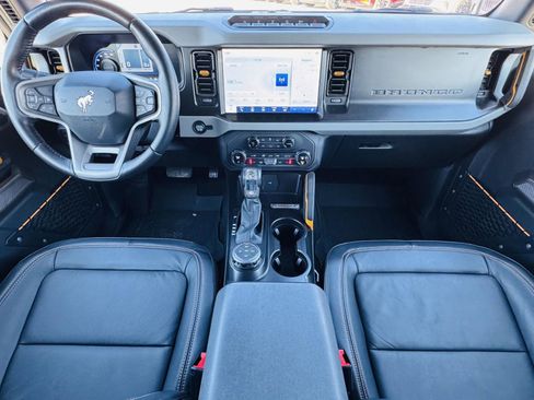 Used 2021 Ford Bronco Badlands image 26