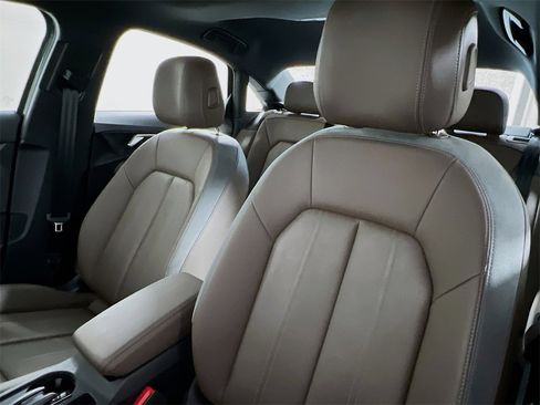 Used 2024 Audi A3 2.0T Premium w/ Convenience Package image 11