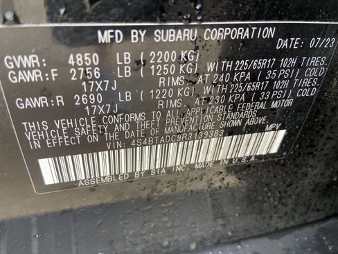 Used 2024 Subaru Outback Premium image 31