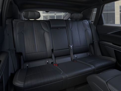 New 2026 Cadillac Lyriq Sport image 17