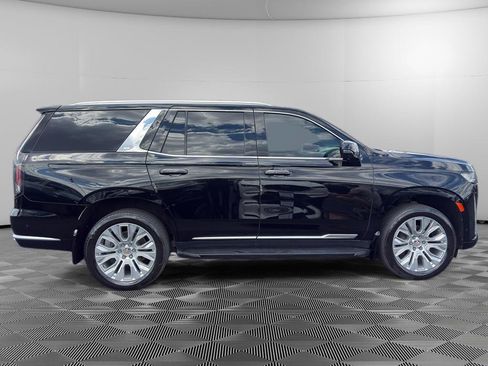 Used 2021 Cadillac Escalade Premium Luxury AWD/4WD image 8