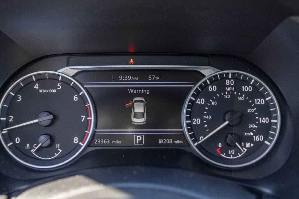 Used 2023 Nissan Sentra SV FWD image 24