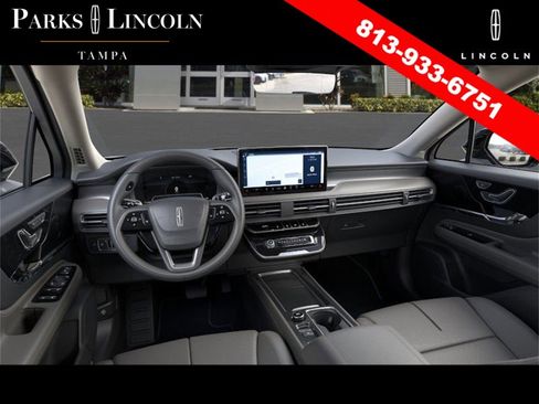 New 2026 Lincoln Corsair Premiere image 9