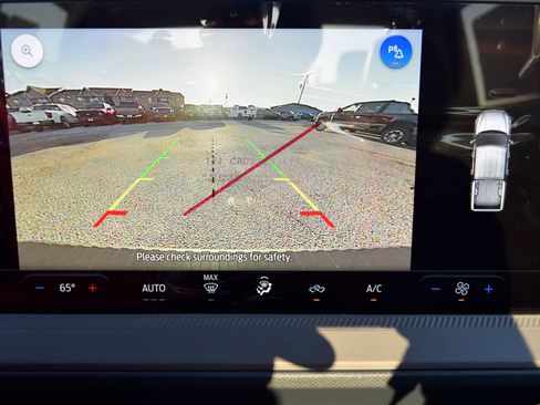 New 2026 Ford Maverick Lobo image 13