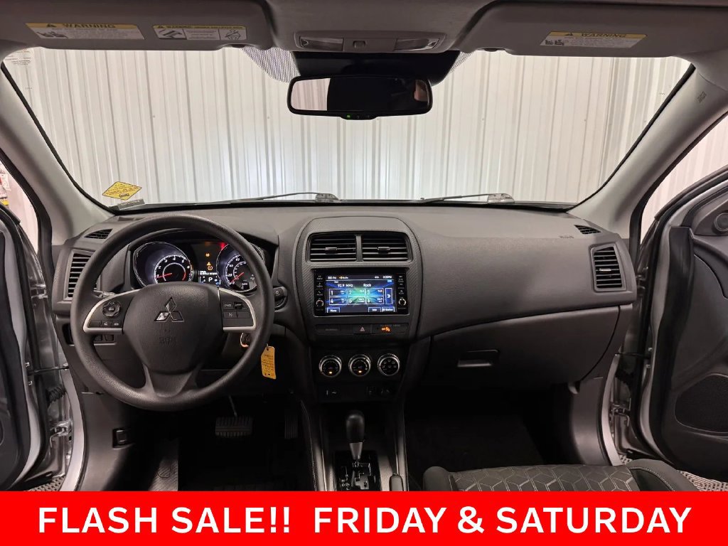 Used 2024 Mitsubishi Outlander Sport ES AWD/4WD image 27