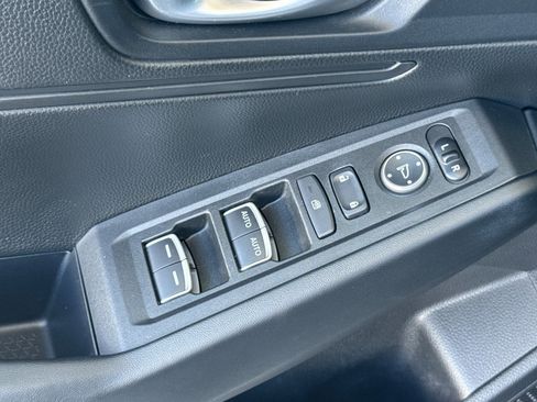 Certified 2025 Honda Accord LX image 13