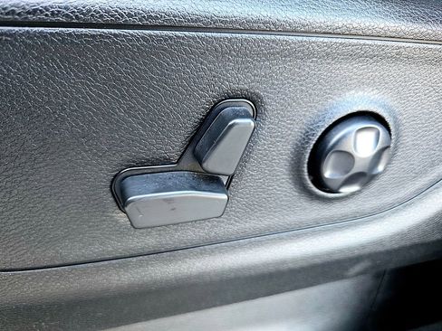 Used 2021 RAM 1500 Lone Star image 24