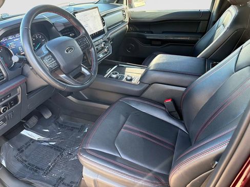 Used 2024 Ford Expedition Max Limited AWD/4WD image 22