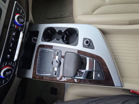 Used 2019 Audi Q7 2.0T Premium Plus image 30