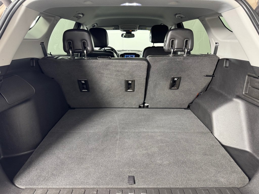 Used 2018 GMC Terrain SLT w/ Preferred Package FWD image 23