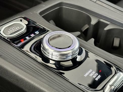 New 2026 Jeep Cherokee Limited AWD/4WD image 18