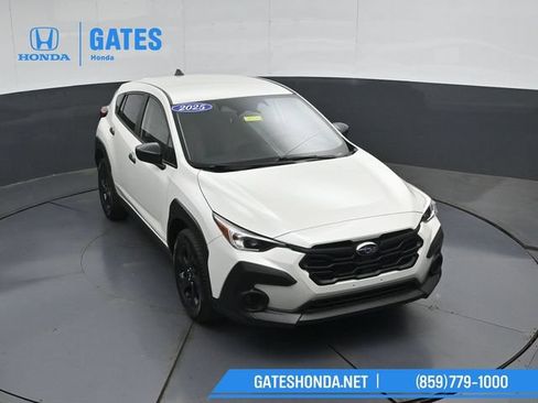 Used 2025 Subaru Crosstrek 2.0i AWD/4WD image 45