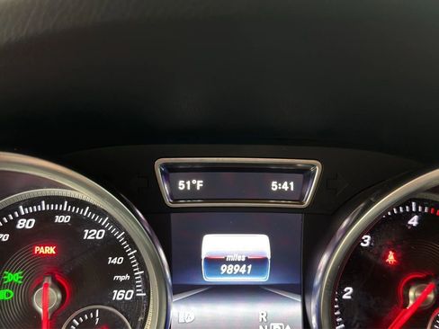 Used 2016 Mercedes-Benz GLE 300d 4MATIC image 12