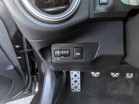 Used 2019 Toyota 86 RWD image 14