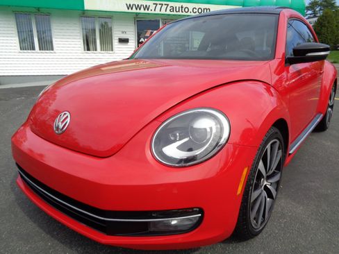 Used 2012 Volkswagen Beetle 2.0T image 16