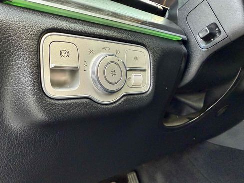 Used 2021 Mercedes-Benz GLE 350 4MATIC image 63