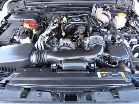 Used 2023 Jeep Gladiator Overland w/ Popular Equipment Package image 15