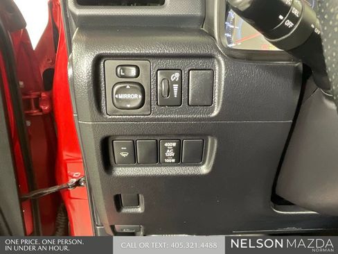 Used 2019 Toyota 4Runner SR5 Premium AWD/4WD image 42