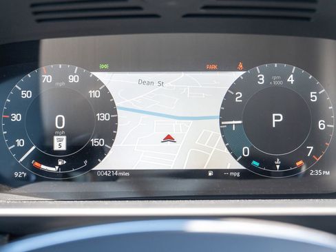 Certified 2025 Land Rover Discovery Dynamic SE AWD/4WD image 14
