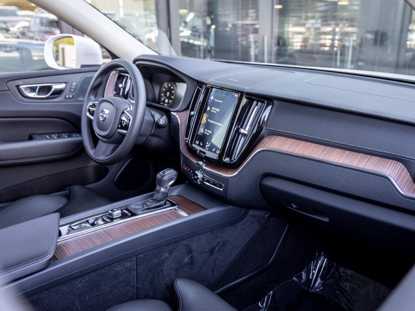 Used 2019 Volvo XC60 T5 Inscription AWD/4WD image 33