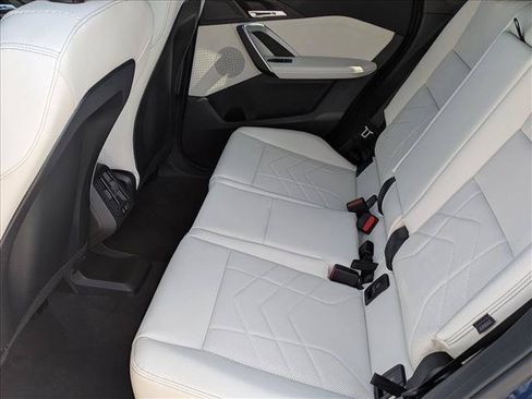 New 2027 BMW X1 xDrive28i AWD/4WD image 17