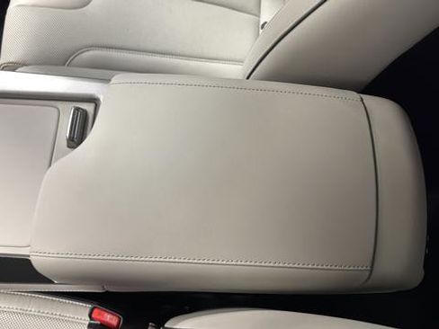 Used 2025 Hyundai Palisade Calligraphy image 20