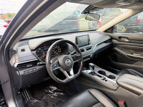 Used 2022 Nissan Altima 2.5 SR AWD/4WD image 14
