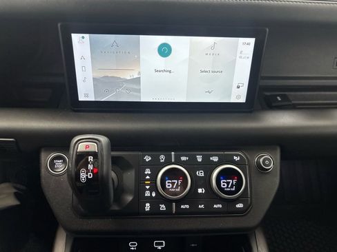 Used 2020 Land Rover Defender 110 X image 37