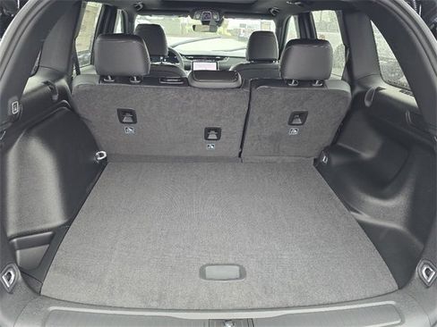 New 2025 Jeep Grand Cherokee Limited image 8