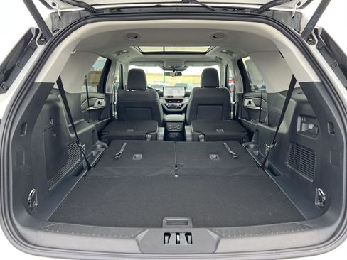 New 2026 Ford Explorer Active w/ Active Comfort Package image 48