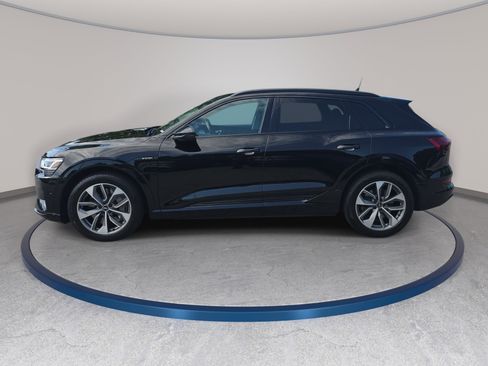 Used 2021 Audi e-tron Premium Plus w/ Premium Plus Package AWD/4WD image 5