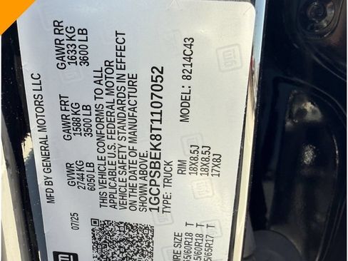 Used 2026 Chevrolet Colorado W/T w/ WT Custom Package RWD image 29
