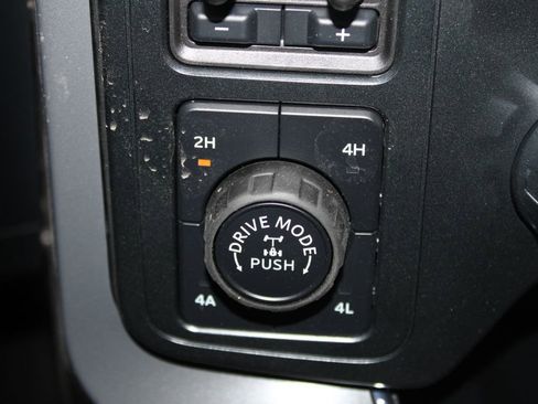 New 2025 Ford F150 Lariat w/ Equipment Group 502A High image 44