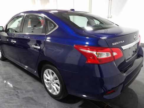 Used 2018 Nissan Sentra SV FWD image 5