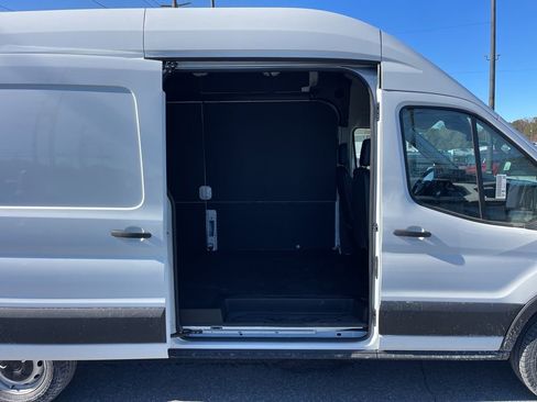 New 2026 Ford Transit 350 148 High Roof Extended image 7