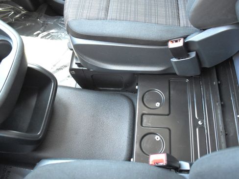 Used 2020 Mercedes-Benz Metris image 64