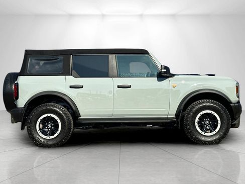 Used 2023 Ford Bronco Badlands w/ Sasquatch Package image 2